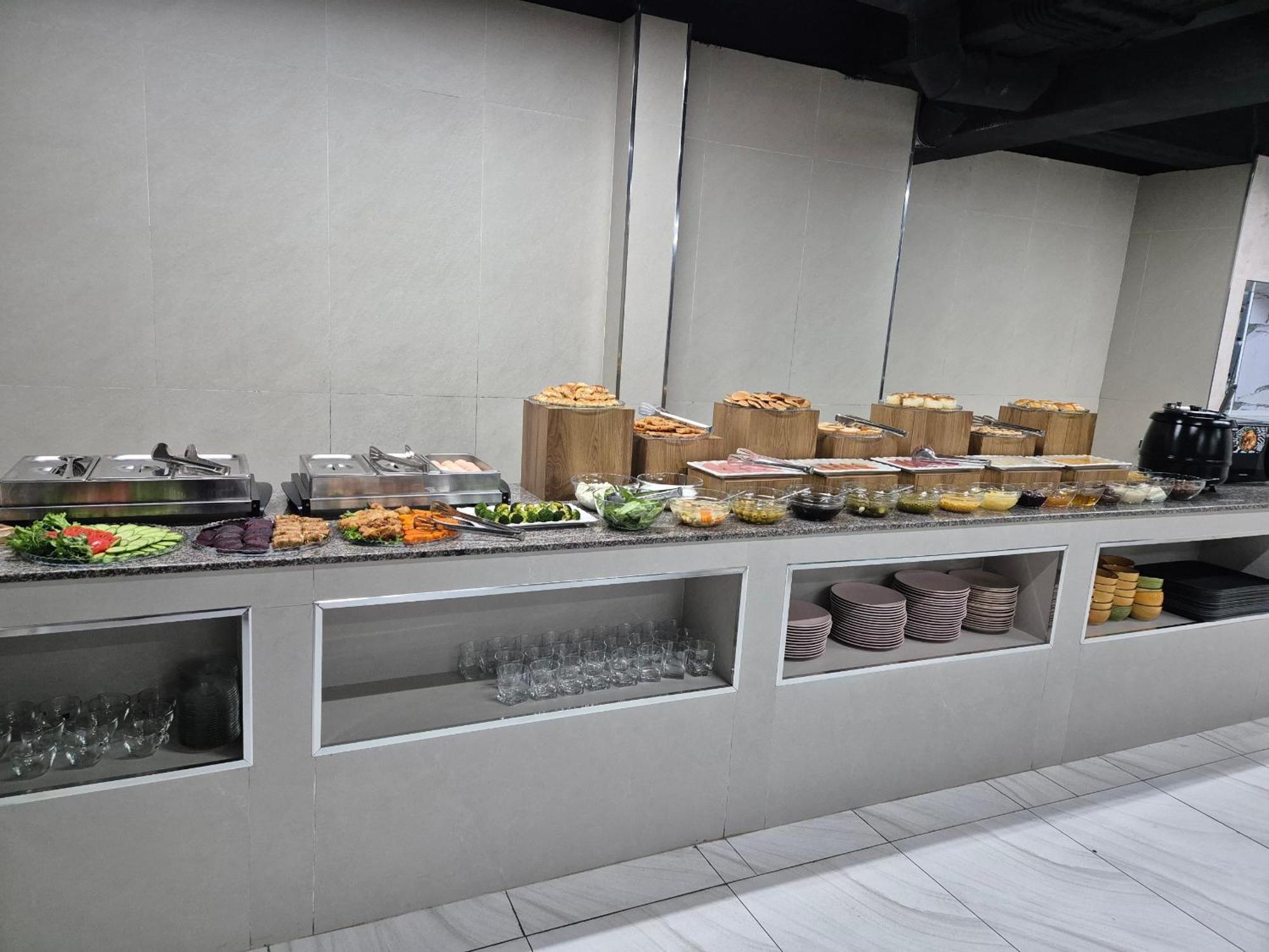 Art Air Hotel Tashkent Exterior photo